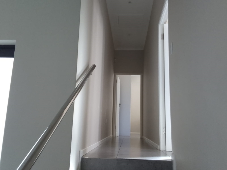 To Let 3 Bedroom Property for Rent in Shark Bay Estate Western Cape